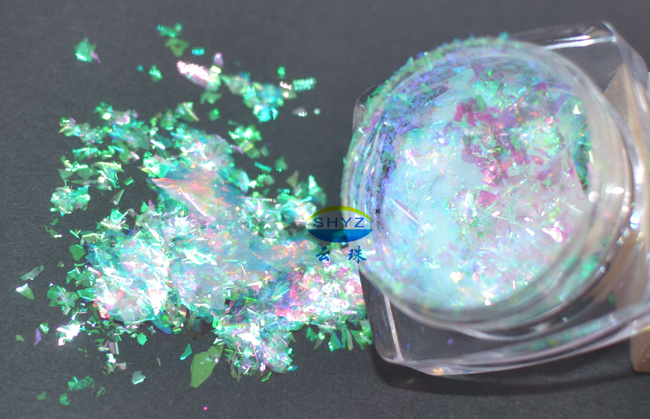 YunMulti&trade; GRS90-W53 北极幻光